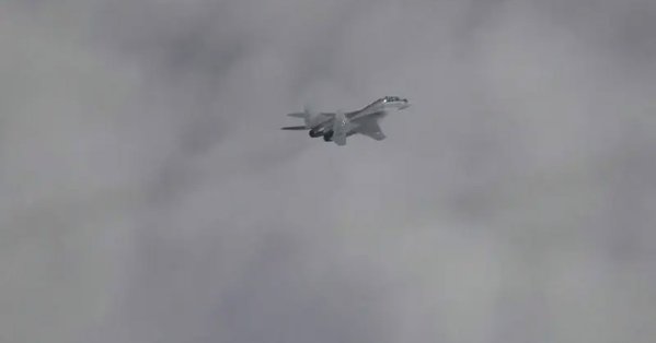 تايوان ترصد طائرات عسكرية وسفناً صينية حول أراضيها 