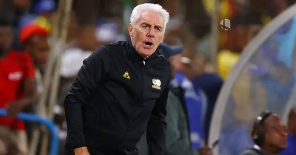 مدرب جنوب إفريقيا يلاحق إنجاز رينارد 