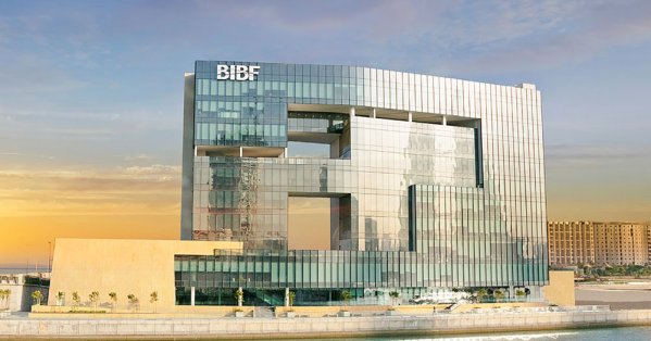 معهد البحرين للدراسات المصرفية والمالية يسهم في توظيف ما بين 60 % و85 % من مستفيدي برامجه التدريبية 