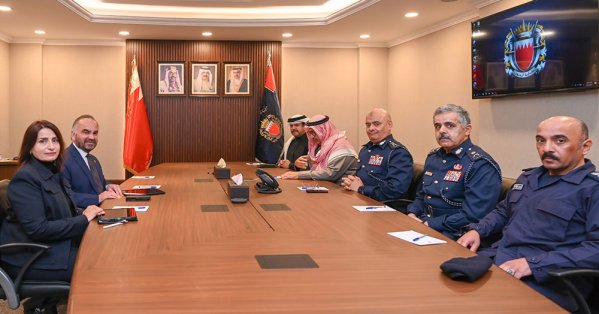 رئيس الشرطة يبحث مع الرئيس التنفيذي لشركة بابكو للتكرير تطوير العمل المشترك 