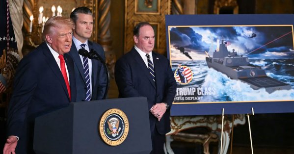 الأكبر في العالم.. ترامب يعلن بناء سفينة حربية تحمل اسمه 