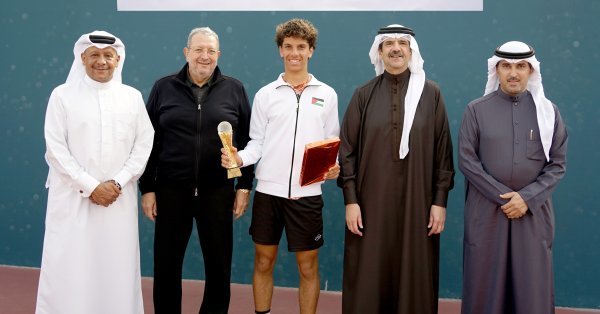 الأردني أمير جابر يتوّج بلقب البطولة العربية للتنس للناشئين 