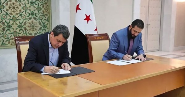 الإدارة الذاتية: استمرار التوتر سيكون تهديدا لاتفاق الشرع وعبدي 