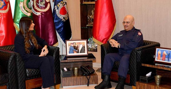 رئيس الشرطة يستقبل الرئيس التنفيذي لهيئة البحرين للسياحة والمعارض 