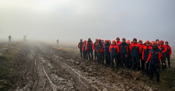 جديد بخصوص طائرة الحداد.. الصندوق الأسود إلى دولة محايدة 