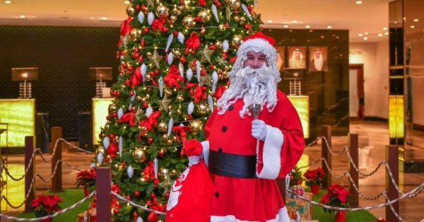 البحرين في "الكريسماس".. لوحة عالمية تجسد قيم التعايش والتسامح 