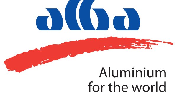 كؤوس شركة البا تشعل منافسات الجياد في ختام سباقات 2025 