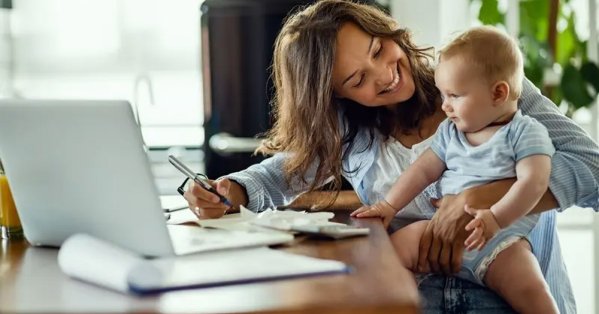 العمل يوم الإجازة مجازفة يقدم عليها البعض.. هذا سببها 