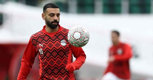 كشف حقيقة "حديث" محمد صلاح مع مدرب جنوب إفريقيا #صحيفة_البلاد 