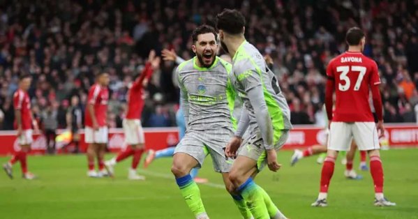 شرقي يقود سيتي للفوز على نوتنغهام واعتلاء الصدارة مؤقتاً 