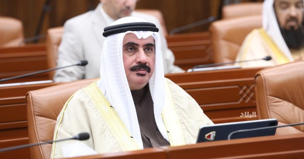 طلال المناعي يدعو لسن برامج تحفيزية للسائقين الملتزمين 