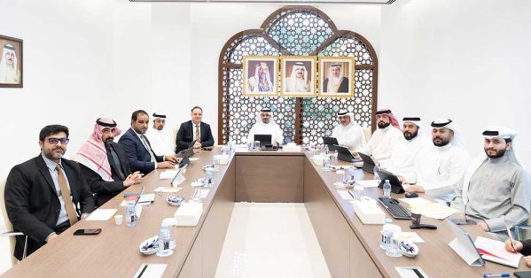 "تشريعية النواب" تقر دستورية الاقتراح بقانون بشأن تنظيم نشاط خدمات تقديم الأطعمة بالمركبات المتنقلة 