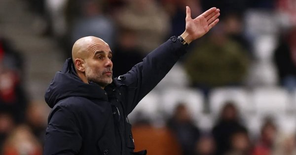 رغم شائعات ماريسكا... غوارديولا يرغب في البقاء بمان سيتي 