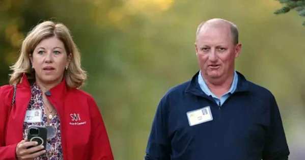 غريغ أبيل يتسلم قيادة "بيركشاير هاثاواي" مع زيادة في راتبه السنوي إلى 25 مليون دولار 