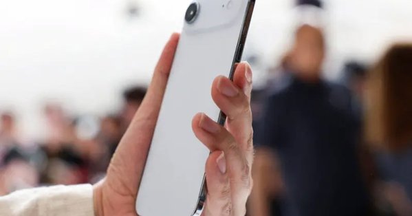 آيفون آير 2 سيعالج أبرز عيبين في الجيل الأول من الهاتف فائق النحافة 