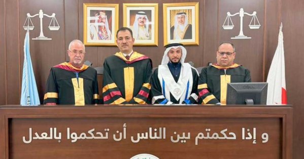 المحامي أحمد بوبشيت ينال درجة الماجستير في القانون 