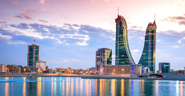 البحرين تعلن مشروعات استثمارية وتنموية تتجاوز قيمتها 17 مليار دولار 