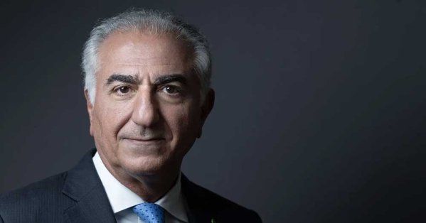 تزامنا مع الاحتجاجات.. رضا بهلوي يتحدث عن عودته إلى إيران 