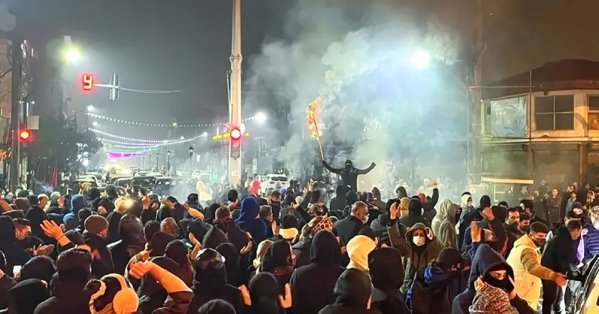 واشنطن وطهران على حافة تصعيد جديد 