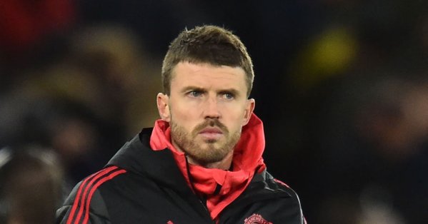 كاريك يقود مانشستر يونايتد حتى نهاية الموسم 