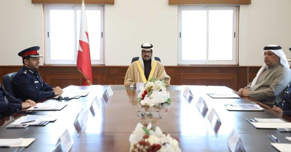 سمو محافظ المحافظة الجنوبية يترأس اجتماع اللجنة الأمنية الأول للعام 2026 ويؤكد استمرار التعاون الأمني المشترك 