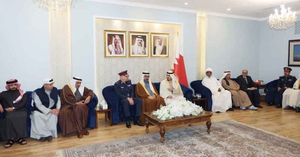 رواد مجلس العاصمة يعربون عن اعتزازهم بالأمر الملكي السامي بتسمية هذا العام "عام عيسى الكبير #صحيفة_البلاد 