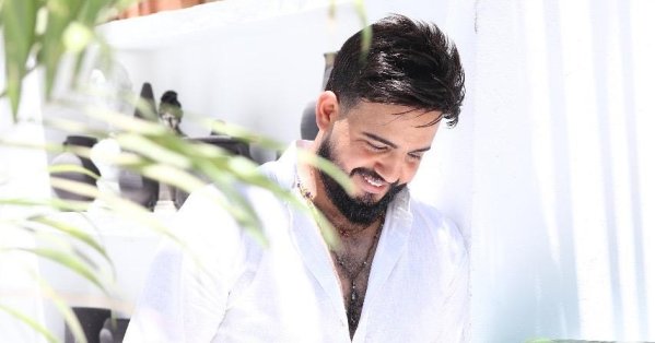 إسلام سامي يطلق أغنيته الجديدة "ما تيجي نسهر" 