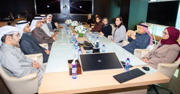 رئيس المجلس الأعلى للصحة يستقبل وفداً صحياً رفيع المستوى من دولة الكويت 