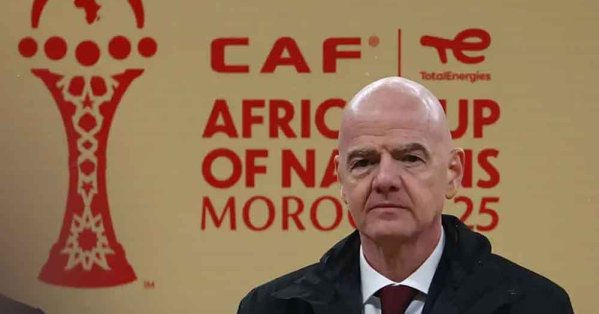 إنفانتينو يتدخل بخطاب شديد اللهجة.. ويتوعد السنغال #صحيفة_البلاد 