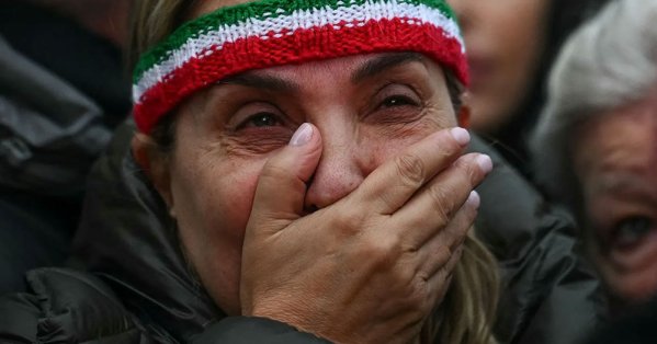 بعد تراجع ترامب.. شعور بـ"الهزيمة" يخيم على الإيرانيين 