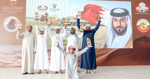 اختتام منافسات الصقور بإقامة أشواط الملاك والصقار الصغير ضمن موسم ناصر بن حمد 