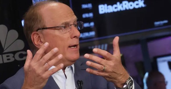 رئيس "بلاك روك" يحذر من خلل في الرأسمالية.. والذكاء الاصطناعي قد يعمق الفجوة 