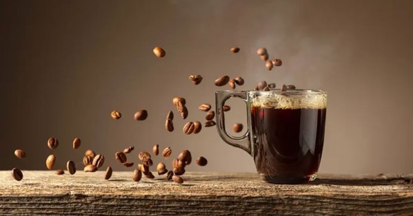 4 آثار خطيرة لشرب القهوة على معدة فارغة.. تعرف عليها 