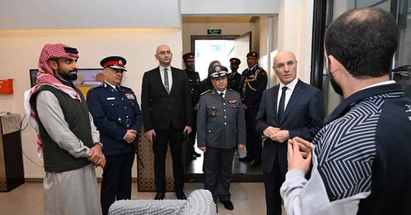 وزير الداخلية والبلديات اللبناني يشيد بالتطور والأداء الأمني المتميز 