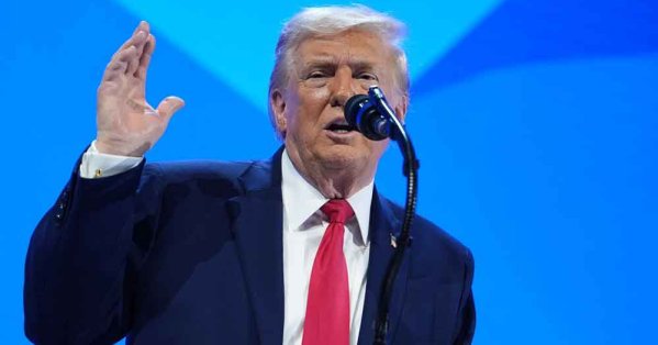 ترامب: قوة عسكرية هائلة تتجه نحو إيران #صحيفة_البلاد 