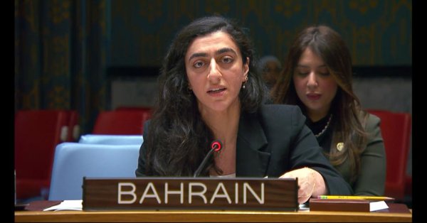 مملكة البحرين تؤكد دعمها لسيادة واستقلال سوريا وتضامنها الكامل مع الحكومة السورية والخطوات البناءة التي تتخذها لدعم مسيرة الإصلاح السياسي وتعزيز الأمن الإقليمي 