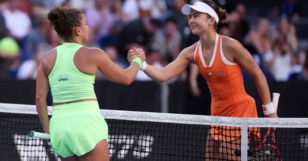 الواعدة يوفيتش تقصي باوليني من أستراليا المفتوحة 