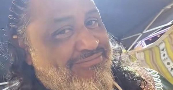 سكتة قلبية أثناء نومه تودي بحياة "بو جوهر" 