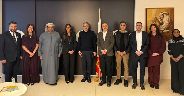 هيئة البحرين للسياحة والمعارض تبحث مع اليونسكو فرص تعزيز التعاون في القطاع السياحي 