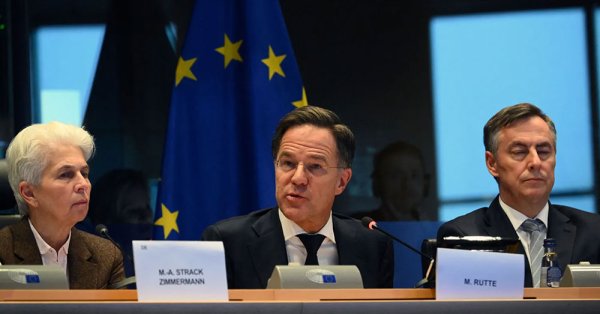 الناتو: أوروبا لا تستطيع الدفاع عن نفسها من دون واشنطن 