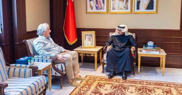 وزير الخارجية يستقبل القنصل الفخري لمملكة البحرين في مدينة فلورانسا بالجمهورية الإيطالية #صحيفة_البلاد 