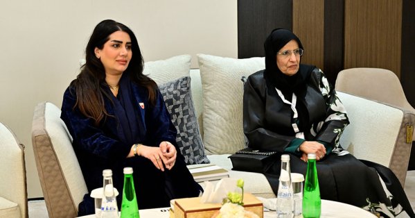 رئيس المجلس الوطني الاتحادي الإماراتي يستقبل وفد الشعبة البرلمانية لمملكة البحرين 