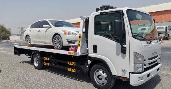 رفض خفض رسوم تسجيل السيارات الخليجية القديمة 