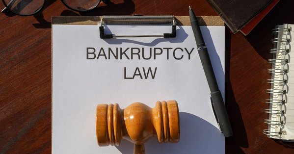 الحكومة: دراسة تطوير قانون “الإفلاس” 