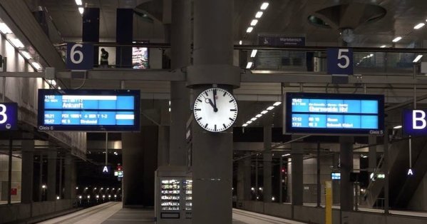 إضراب شامل يعطل النقل العام في ألمانيا اليوم 