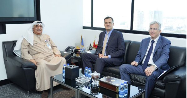 الغرفة تبحث مع سفير الاتحاد الأوروبي المستجدات والخطوات اللاحقة لإنشاء غرفة تجارة أوروبية 