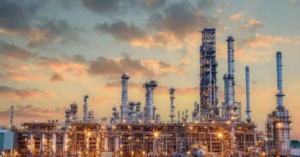 النفط ينخفض وسط تهدئة محتملة بين أميركا وإيران وقوة الدولار #صحيفة_البلاد 