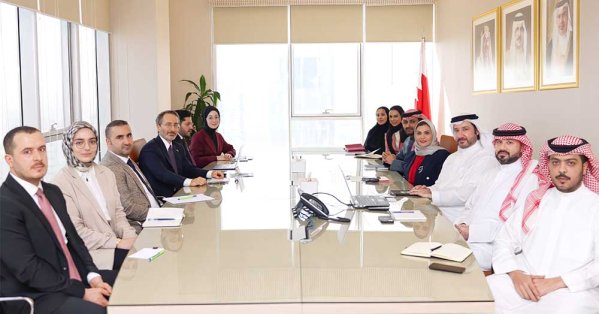 "التظلمات" تستقبل وفداً من "حقوق الإنسان والمساواة التركية" 